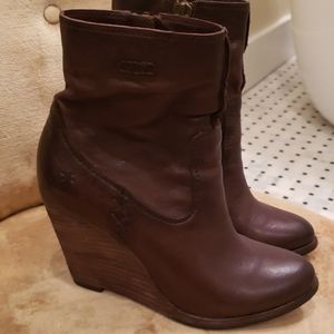 Frye booties wedge heel US 7 Brown